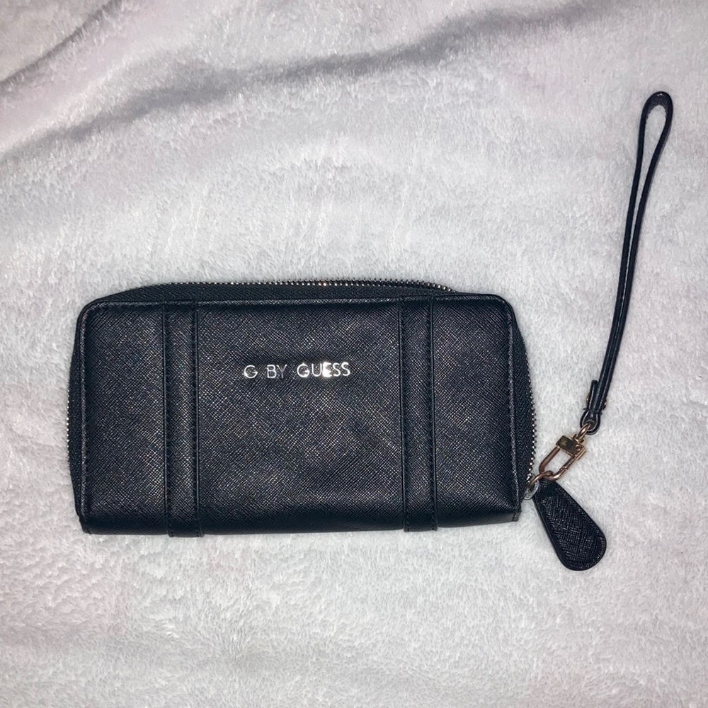 G by Guess Wallet